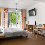 Apartamenty Wczasowa - Z Widokiem Na Gory, Parkingiem, Rowerownia * Kudowa Zdroj