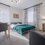 Apartment Apartamenty Wczasowa - Z Widokiem Na Gory, Parkingiem, Rowerownia