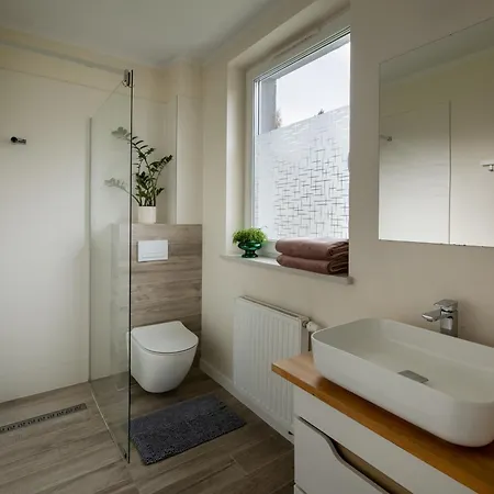 Wczasowa - Z Widokiem Na Gory, Parkingiem, Narciarnia *