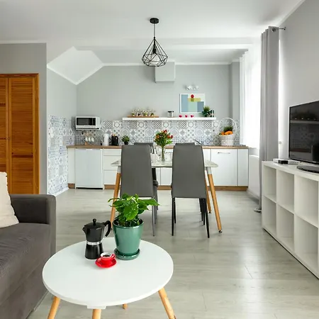 Wczasowa - Z Widokiem Na Gory, Parkingiem, Narciarnia Kudowa-Zdrój