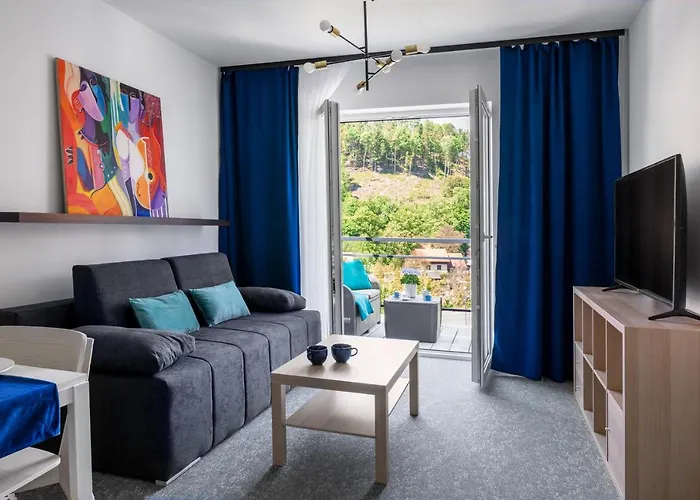 Wczasowa - Z Widokiem Na Gory, Parkingiem, Narciarnia *