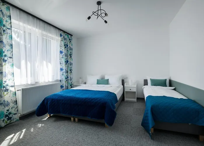 Wczasowa - Z Widokiem Na Gory, Parkingiem, Narciarnia * Kudowa Zdroj