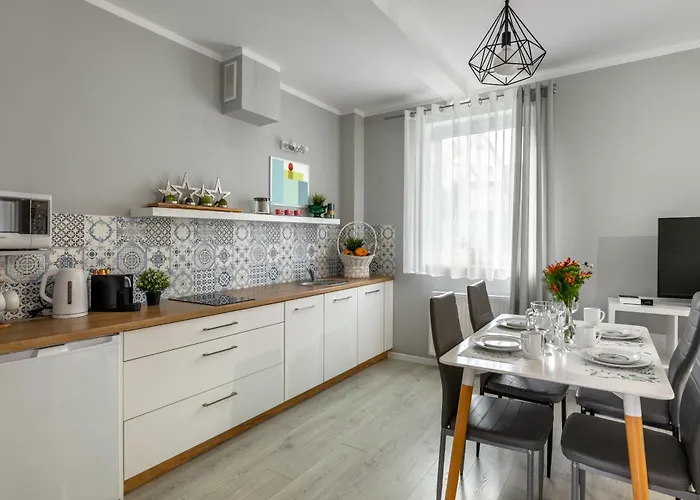 Wczasowa - Z Widokiem Na Gory, Parkingiem, Narciarnia